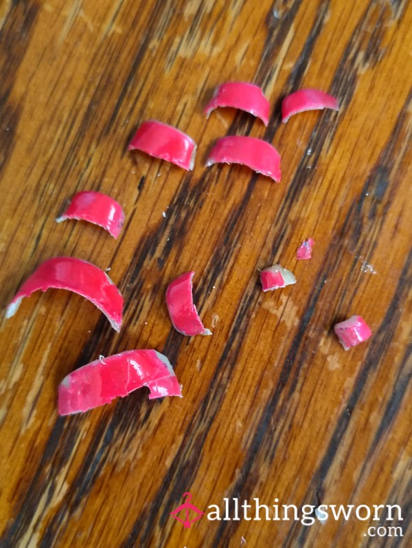 Toe Nails