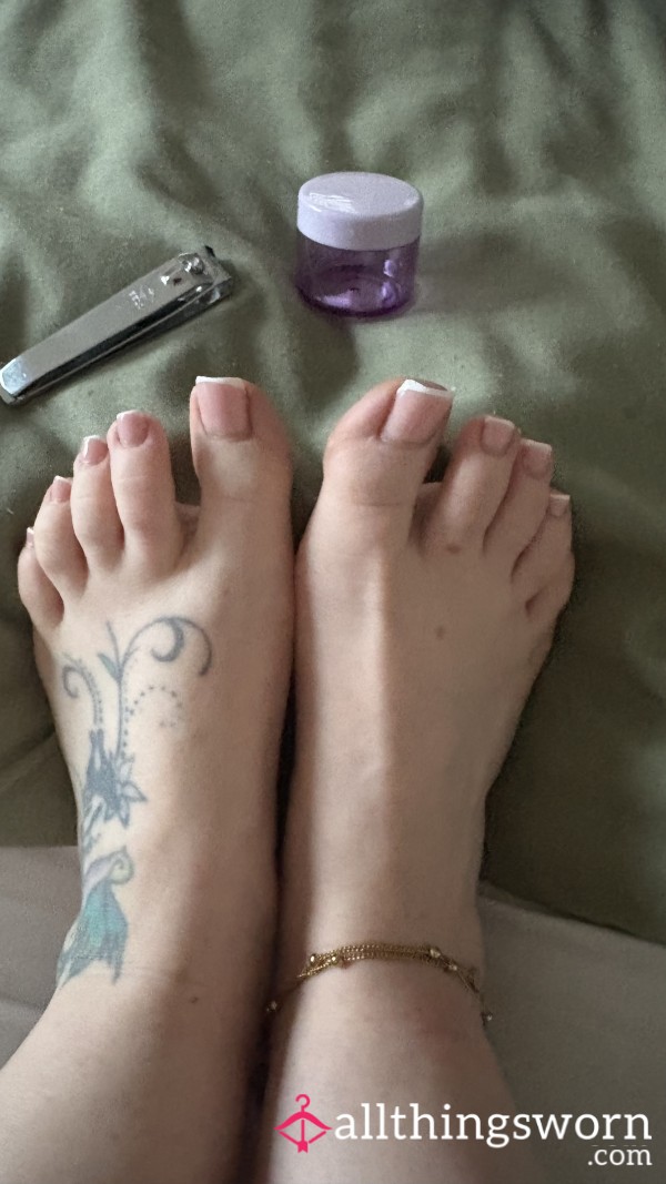 Toe Nails June Edition