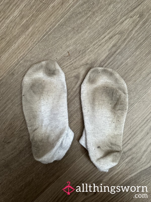 Toe Print Dirty Ankle Socks