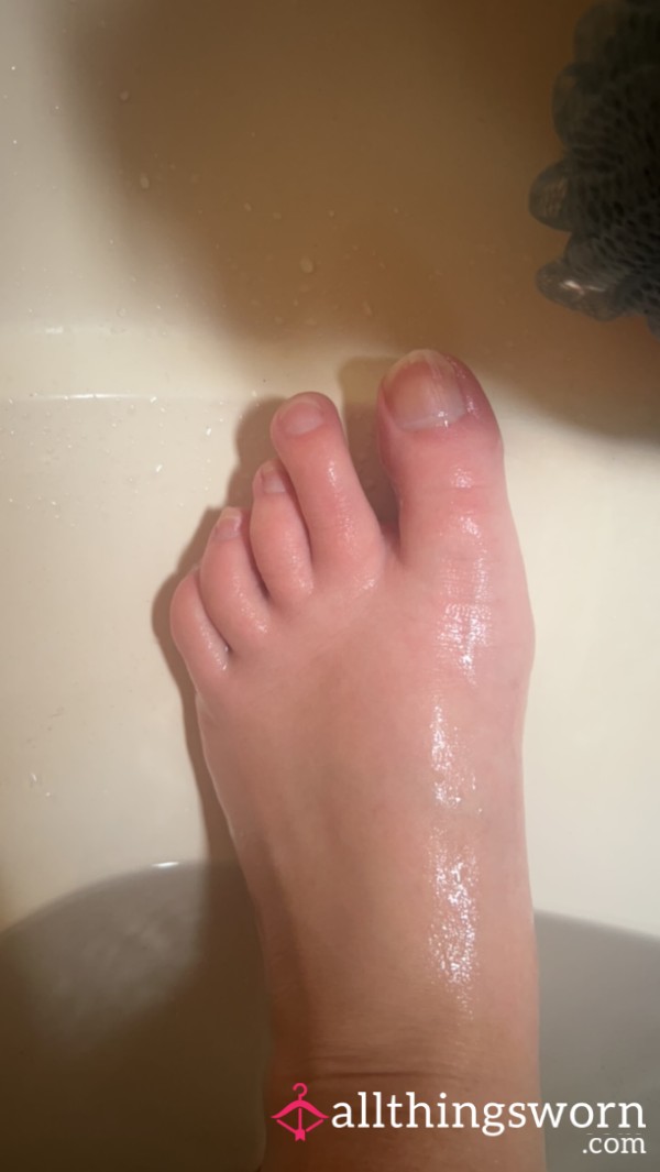 Toenail Clippings