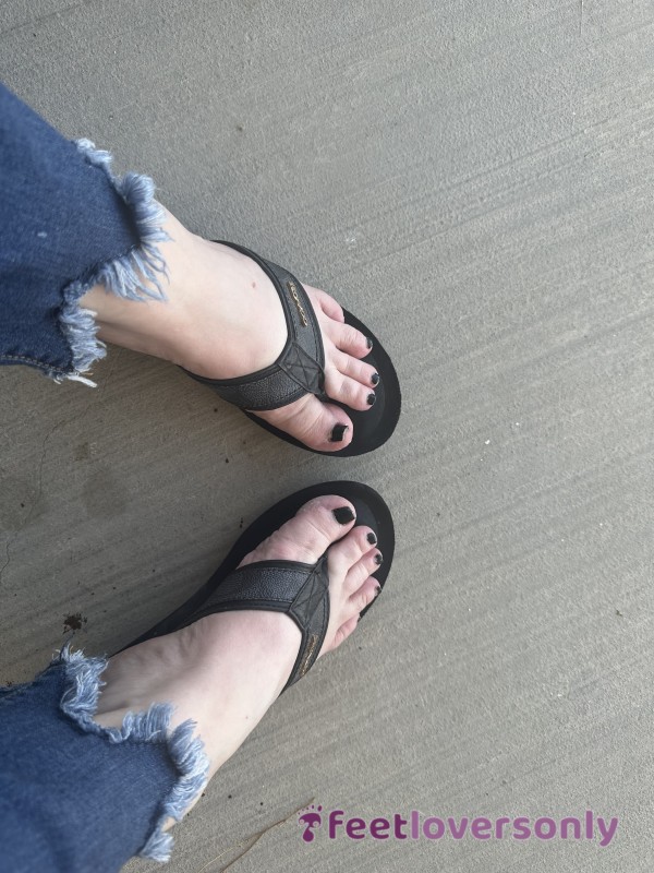 Toes