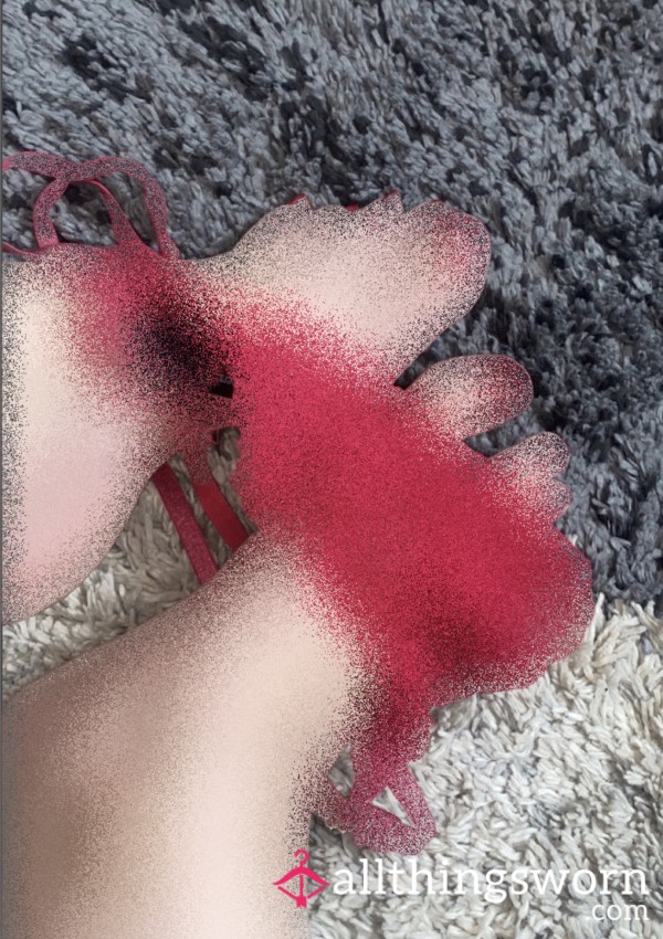 Toes Wrapped In My Red Thong😜