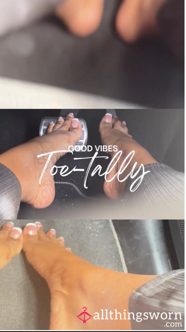 Toetally Good Vibes