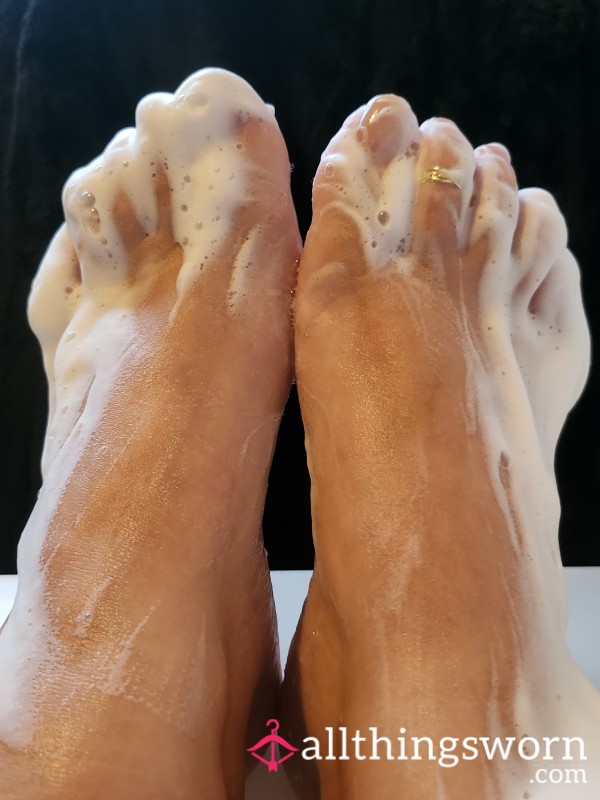 Toevamp Gets Foamy 😘