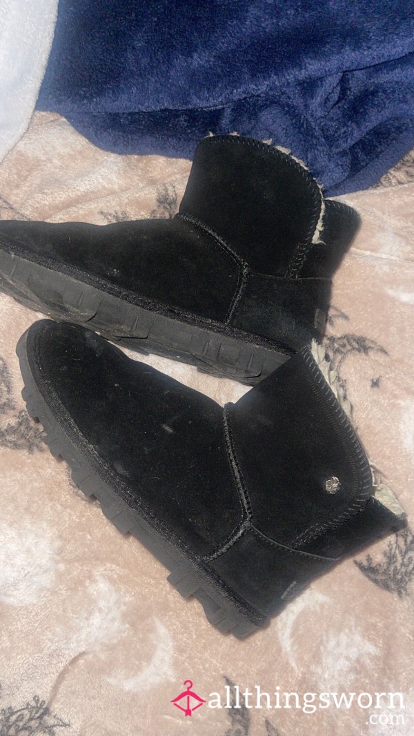 Tommy Bahama Boots(extremely Worn Out)