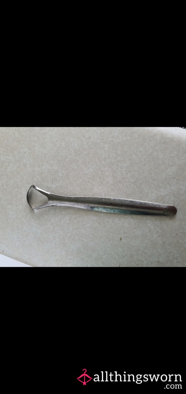 Tongue Cleaner