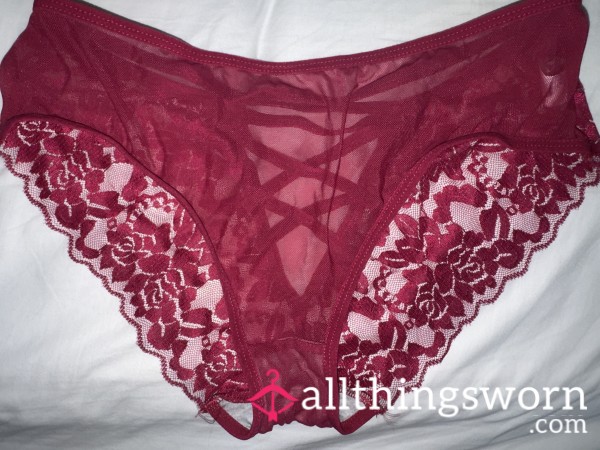Too Hot To Behave: Red Lace With A Naughty Little Secret.