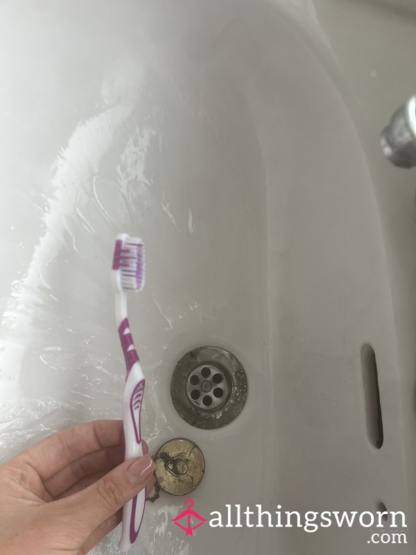 Toothbrush 🪥