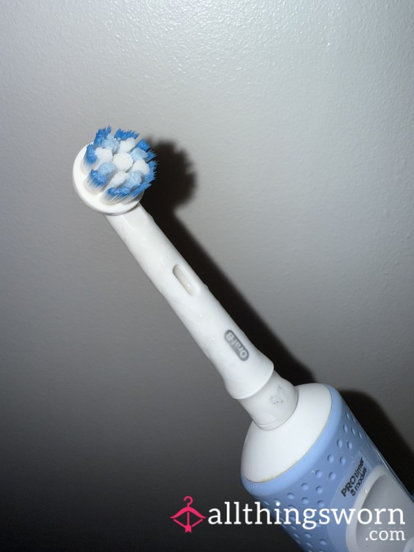 Toothbrush Head