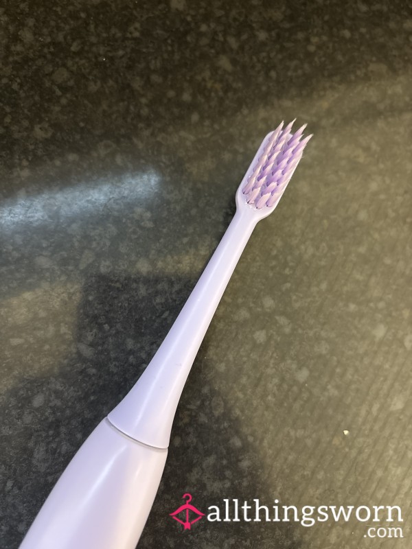 Toothbrush Head