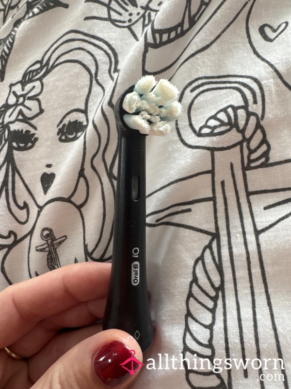 Toothbrush Head
