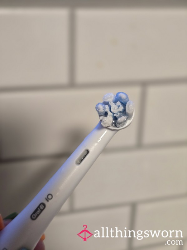Toothbrush Head
