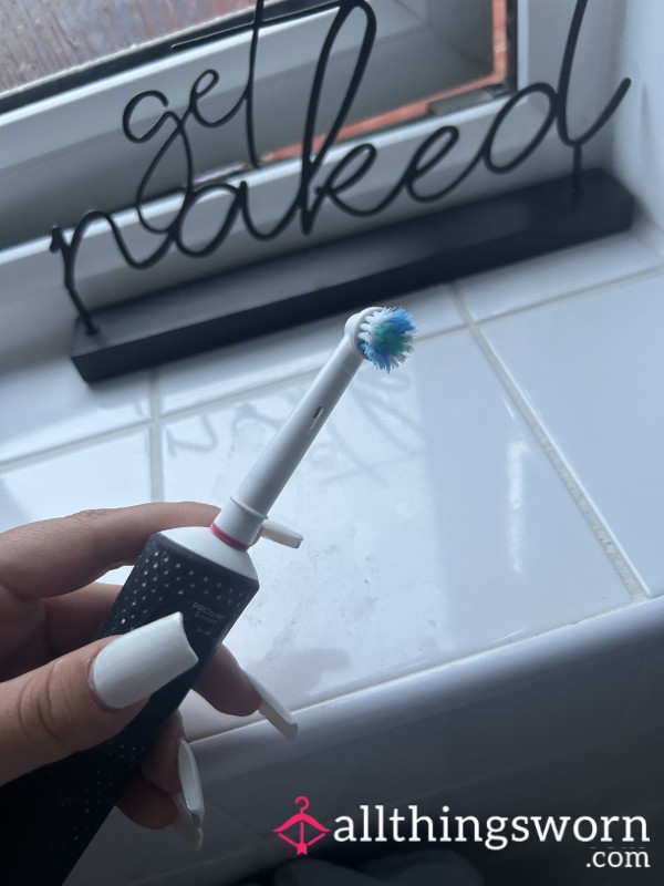 Toothbrush Head