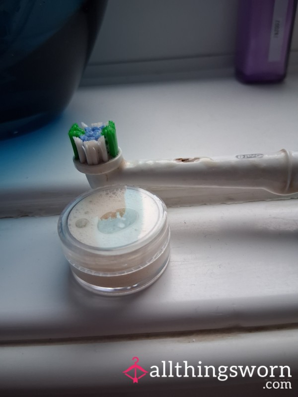 Toothbrush 🪥 Head & A Pot Of Sp*t