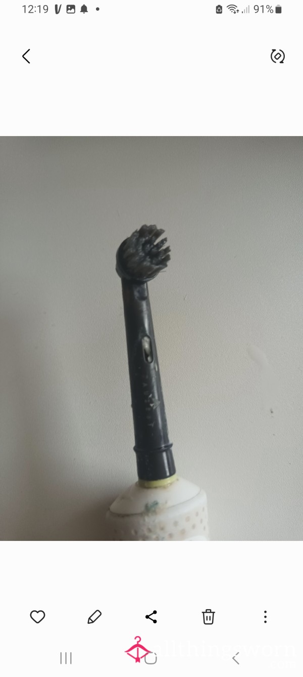 TOOTHBRUSH HEADS WITH MY Sp*t INCLUDED