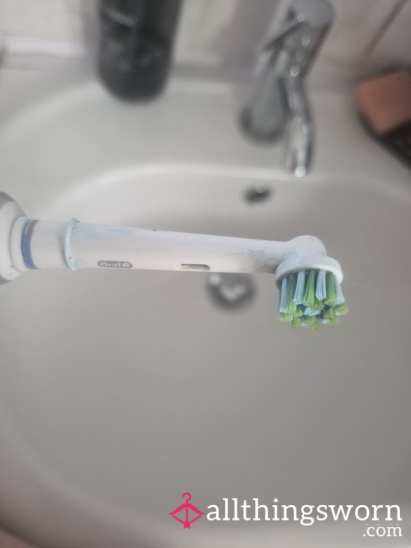 Toothbrush Hesd