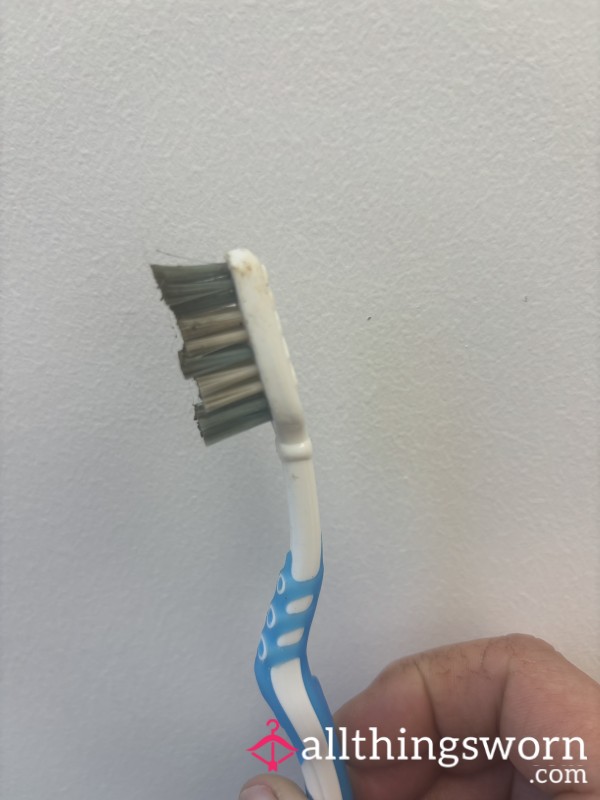 🪥Dirty Toothbrush 🪥