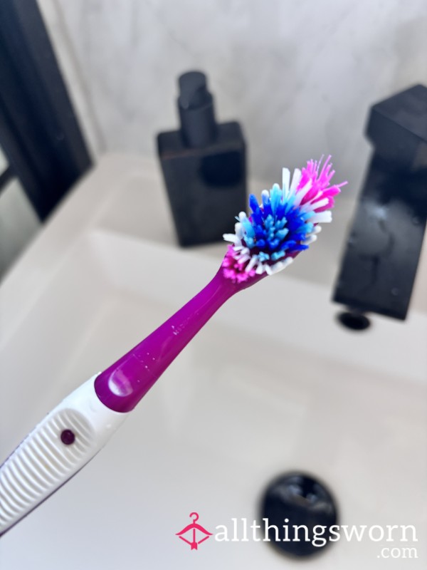 🖤 TOOTHBRUSH 🖤 Well Used