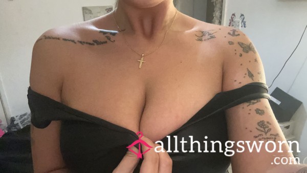 Topless Alb*m