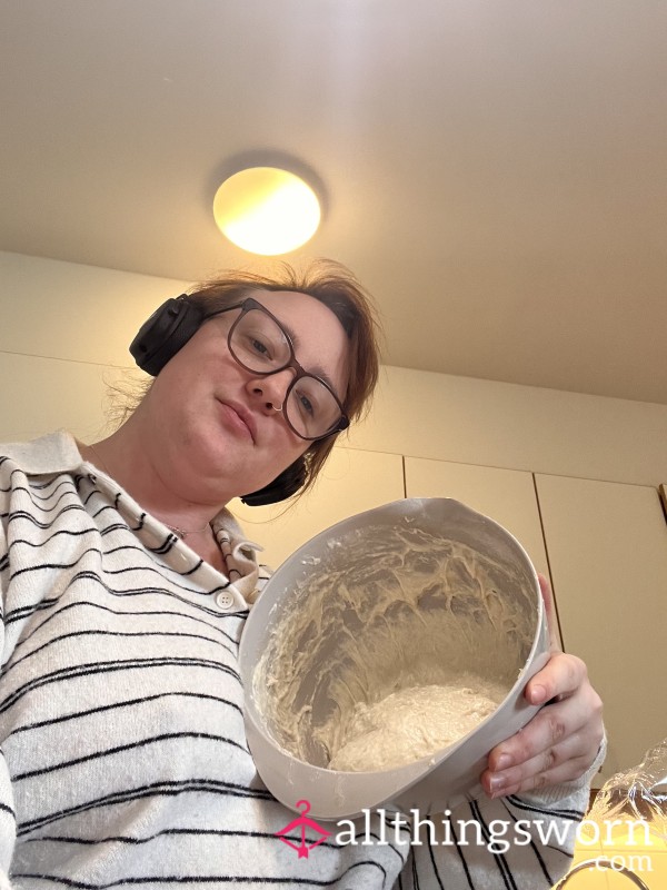 Topless Dough Turning