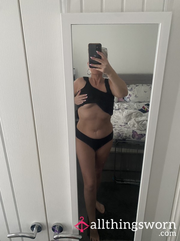 Topless Reveal