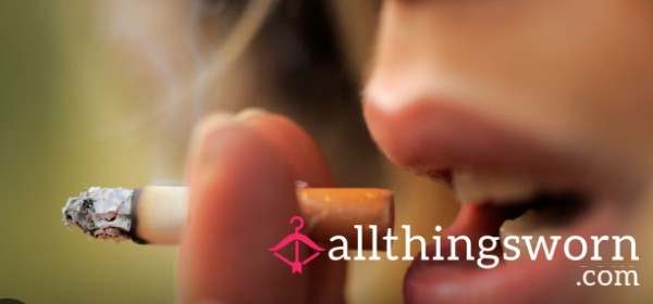 Toppless Smoking 🚬