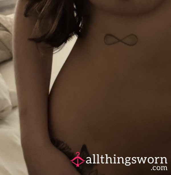 Touch Me With Your Imagination First… Unlock Me For The Full View🤤😍