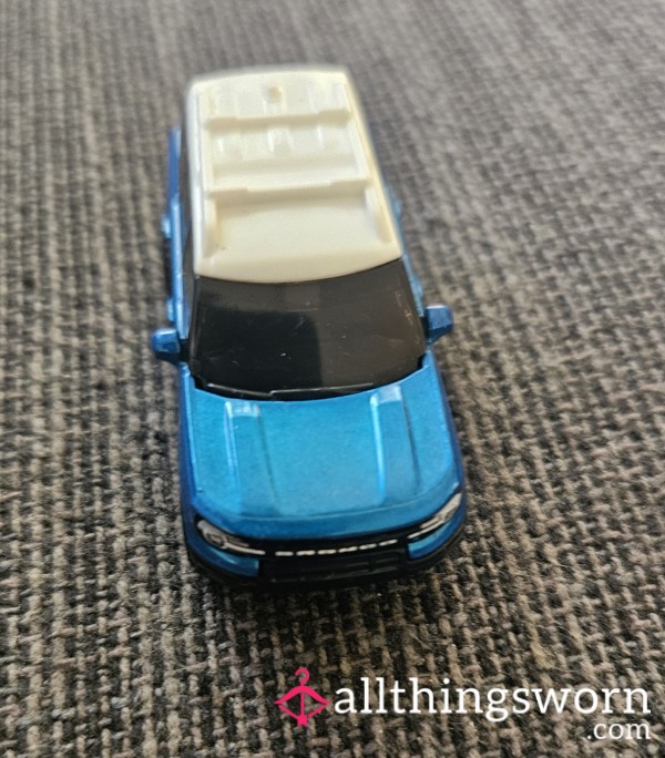 Toy Car From Giant Video Been On Tits, Pu**y And Feet