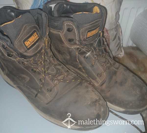 Tradie Boots