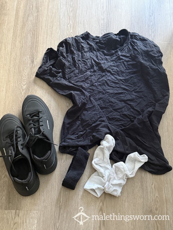 Trainers & T Shirt & Socks & Headband