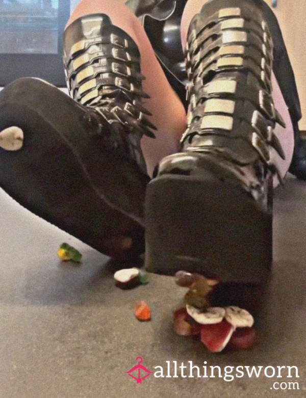 TRAMPLED SWEETS 🍭 - Bella’s Luxury Sweet Shop - Made To Your Taste