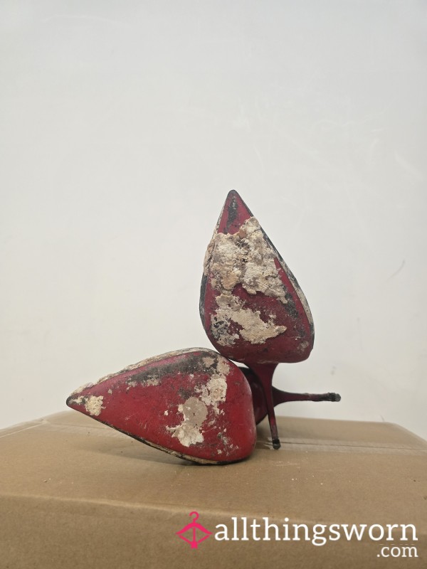 TRASHED DIRTY CRUSHING LOUBS