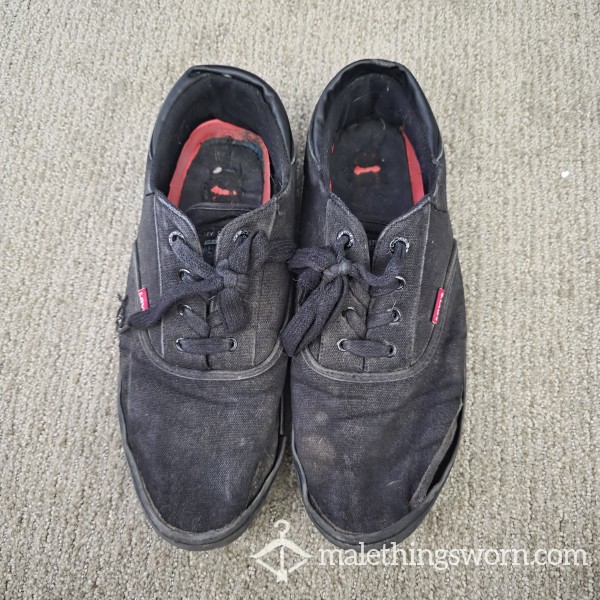 Trashed, Well Worn Levi Strauss Black Canvas Sk*te Shoes Size 12