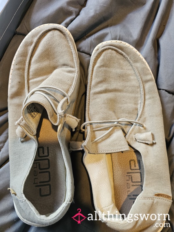 Trashed Size 11 Hey Dudes