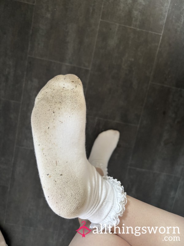 Trashed White Frilly Socks 🧦