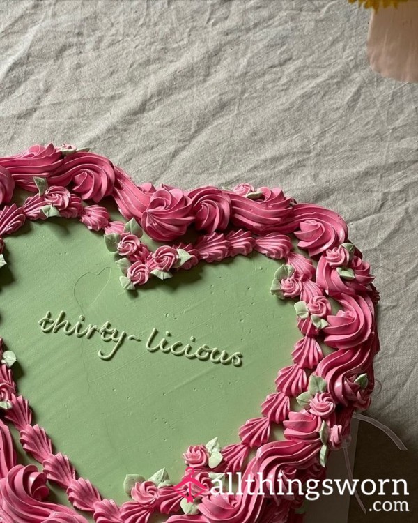 Treat Me On My BIRTHDAY 🩷🥰