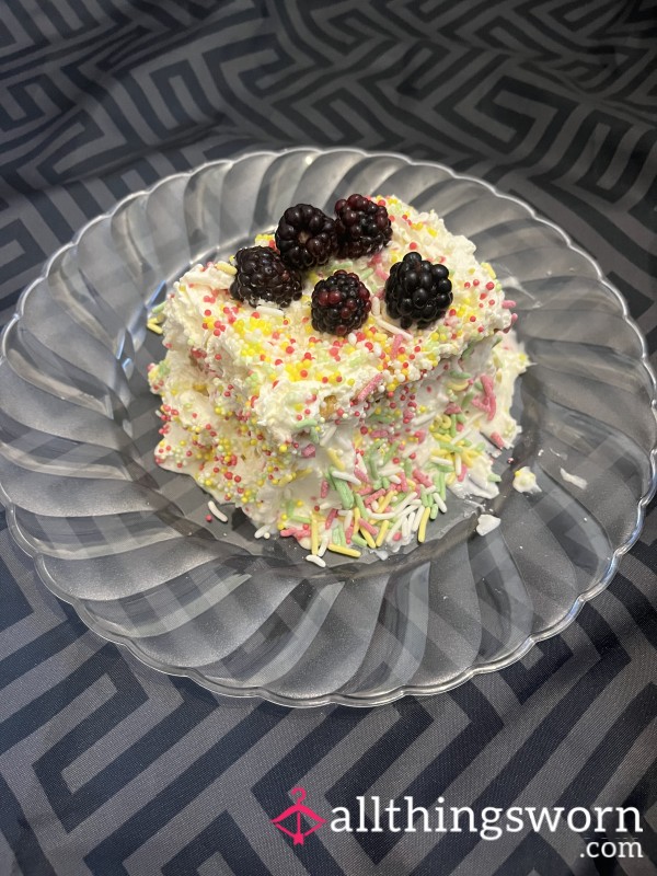 Treat Me To A Cake 🎂! X