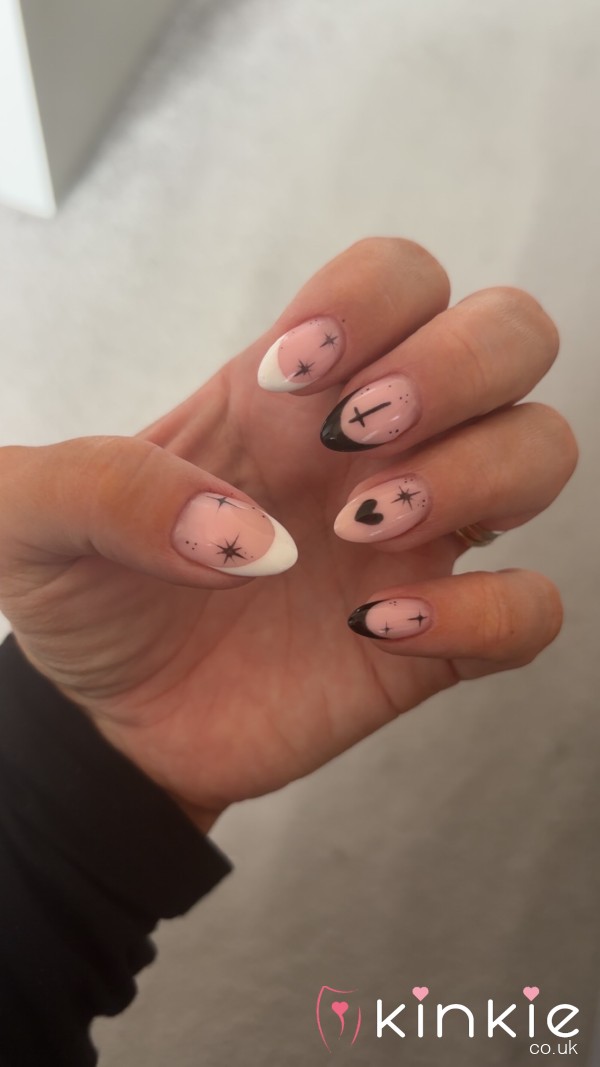 💎 Treat Me To A Fresh Set Of Nails, Photos & Custom Video Included.