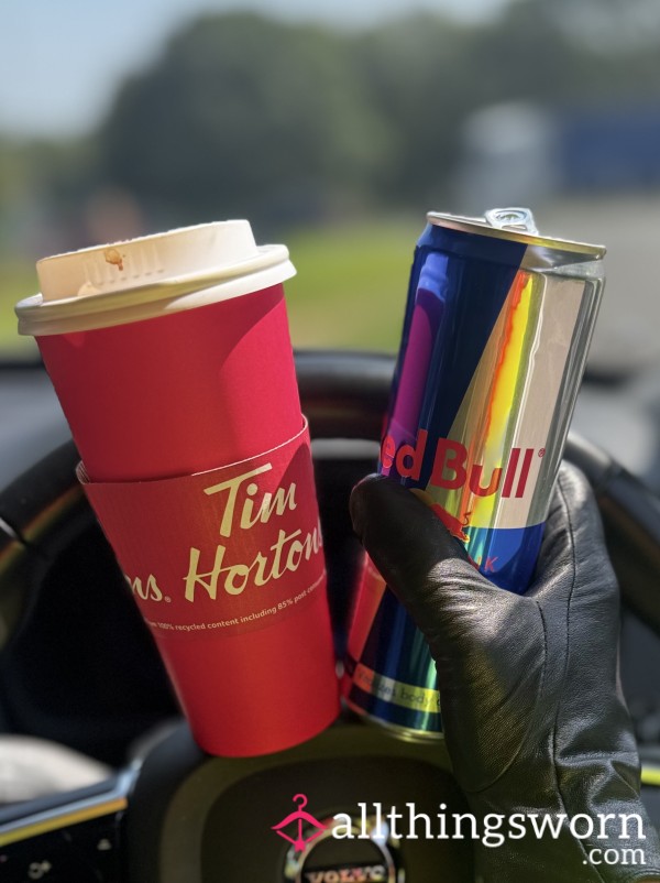 Treat Me To My Caffeine Fix ☕️😘