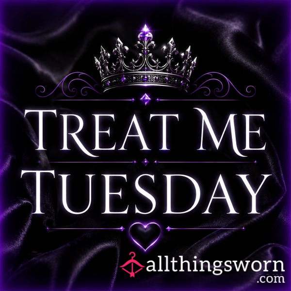 Tuesday Treat 🖤