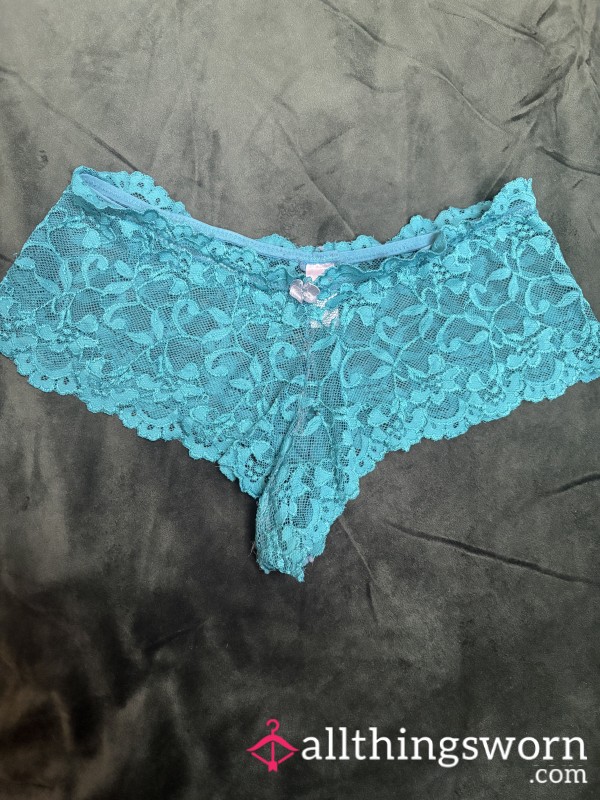 Turquoise Lace Frenchies