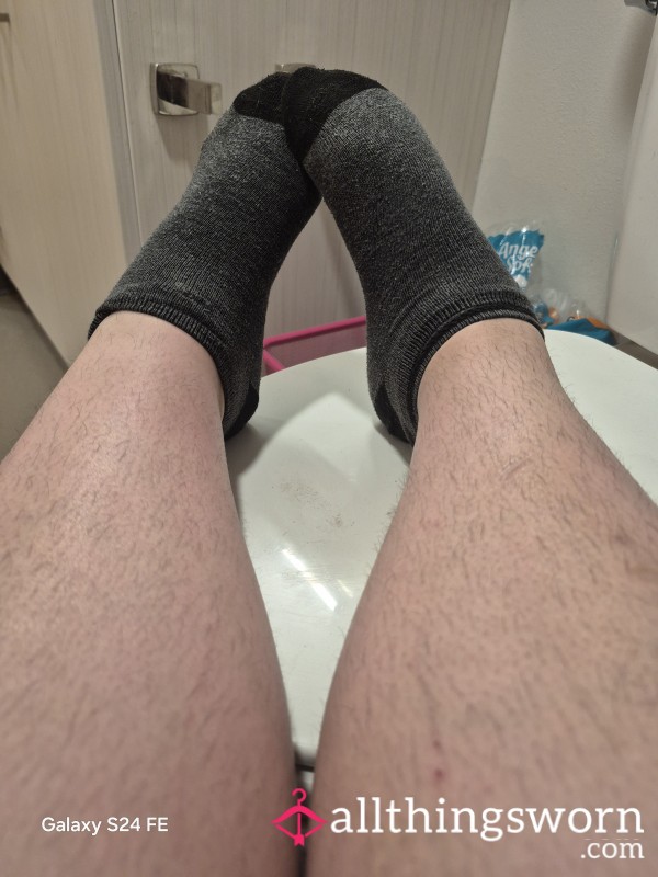 Two Day Socks Wear, 2nd Day Is TODAY