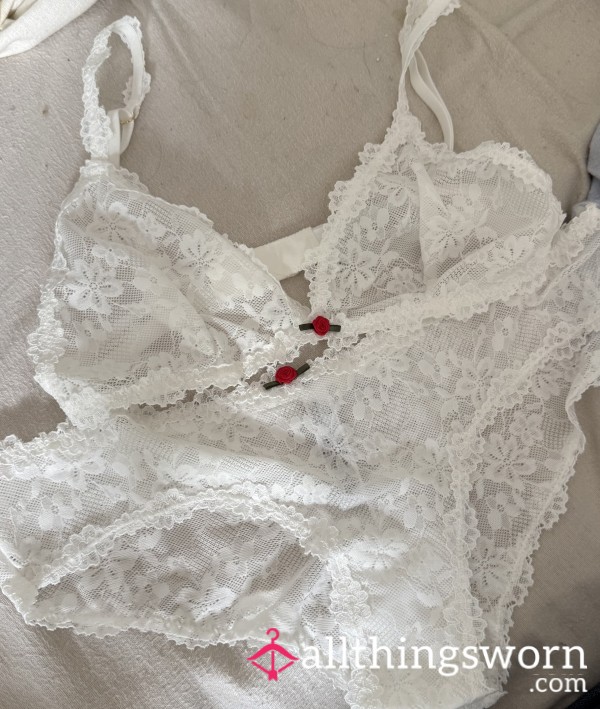 Two Piece Lacy White Set 🤍- Innocent Until It Arrives 💋