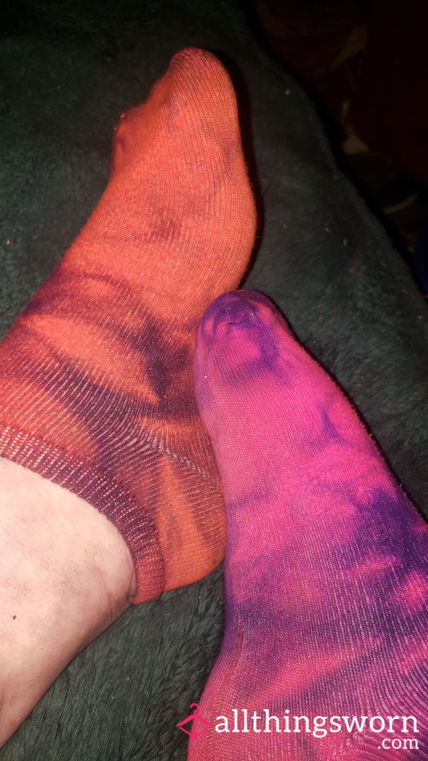 Two Tone Semi Mix And Match Pink And Purple Tye Dye Socks 💜 💕🧦