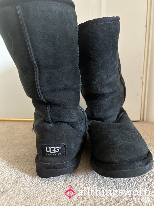 UGG Boots Size 3 Well-worn Size UK 3 Smelly