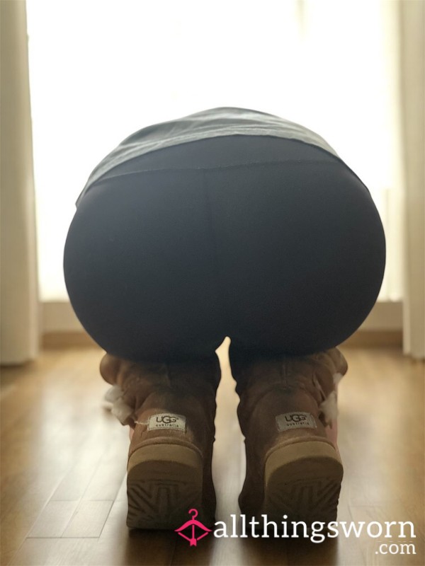 Ugg Bu*ton Boots