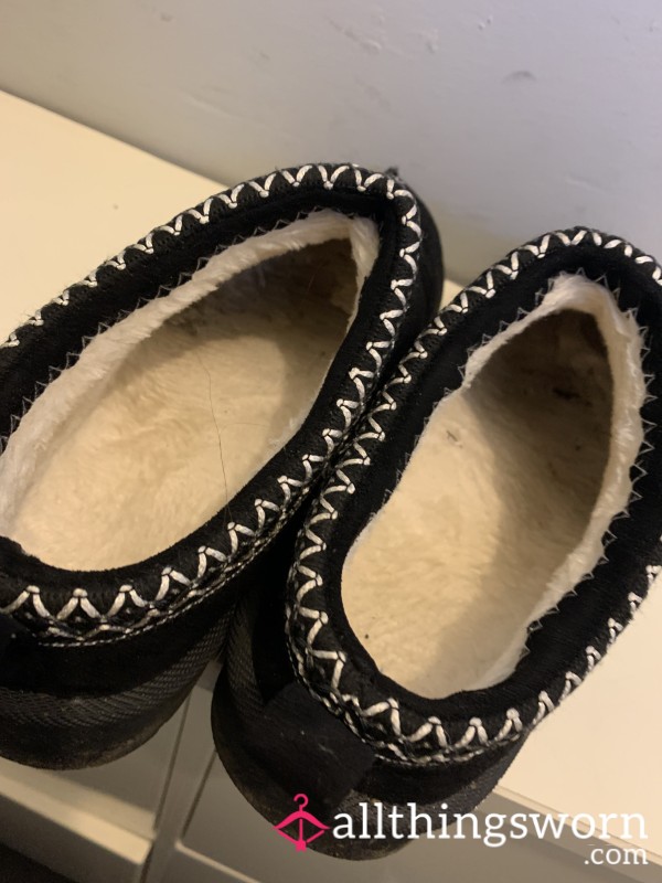 Ugg Like Slippers