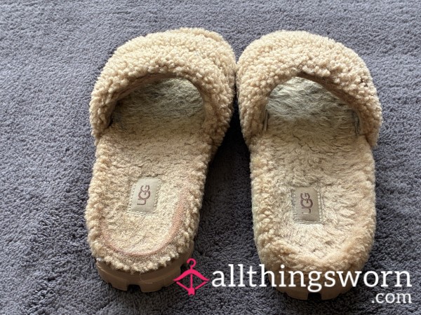 *SOLD* Ugg Slippers - Coffee Coloured