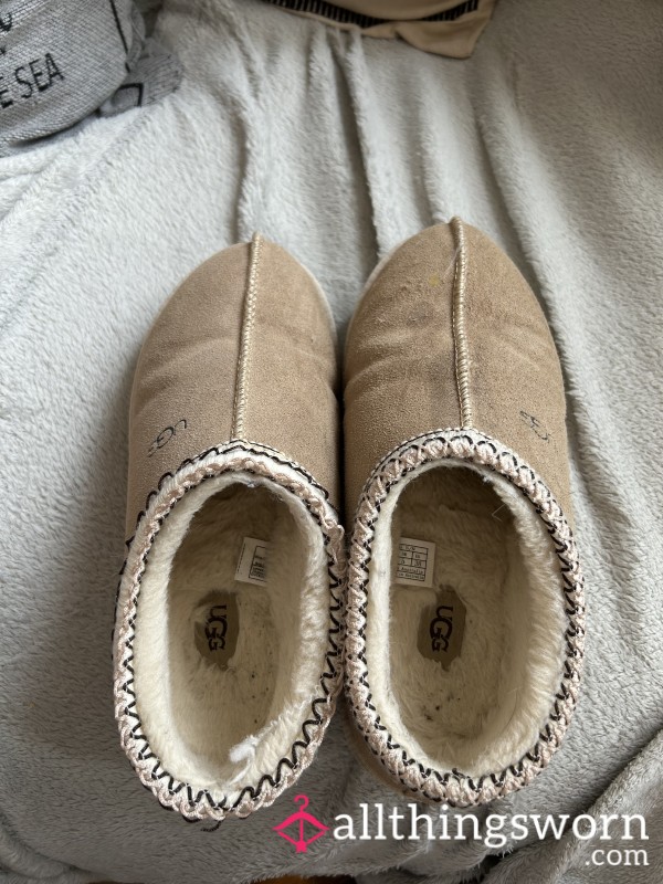 SOLD UGG Slippers ✨ UK Size 5 | Super Stinky Sweaty