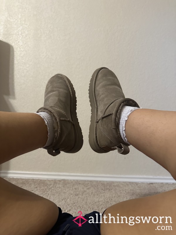 Uggs (well Worn)
